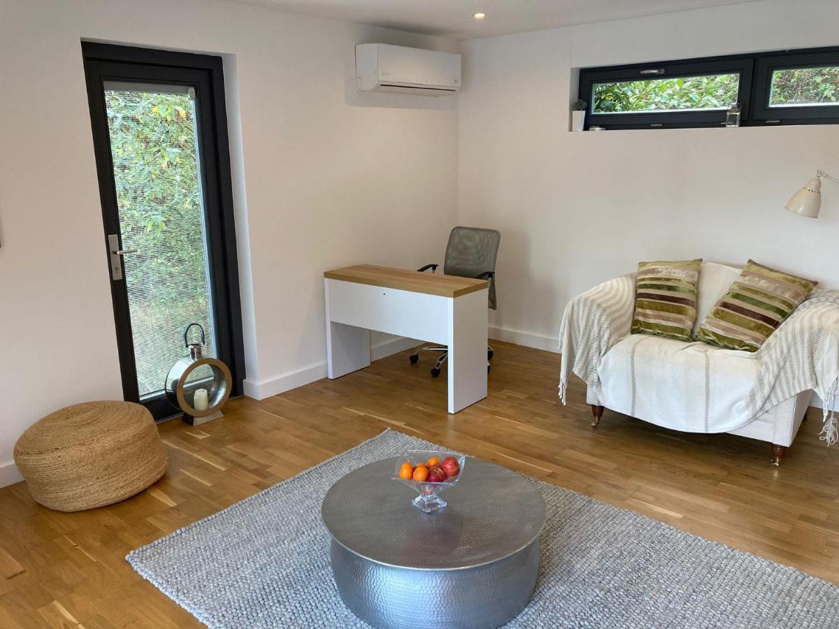 Appartamento Independent Rural Detached Annexe With Free Private Parking Canterbury Esterno foto
